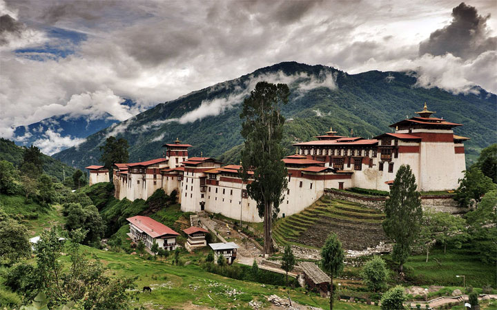 Colors of Bhutan — Trongsa
